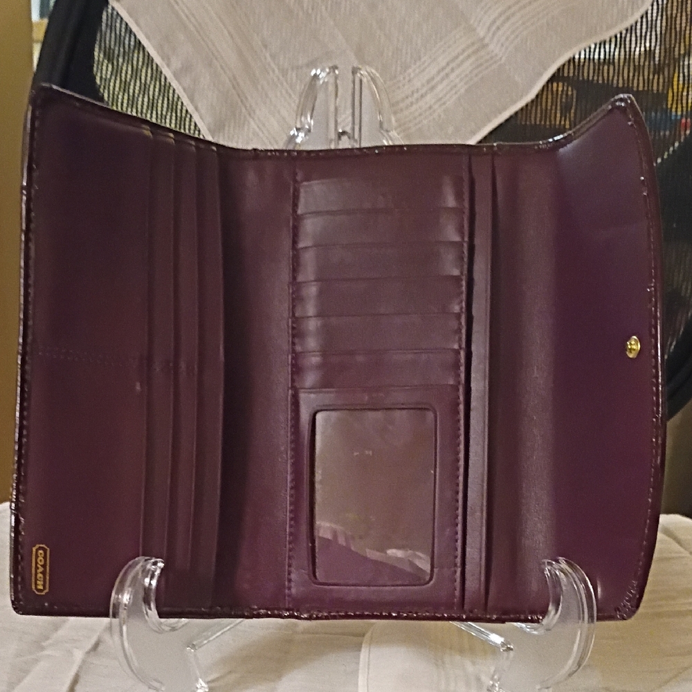 Coach Wallet - Picture 5 of 7